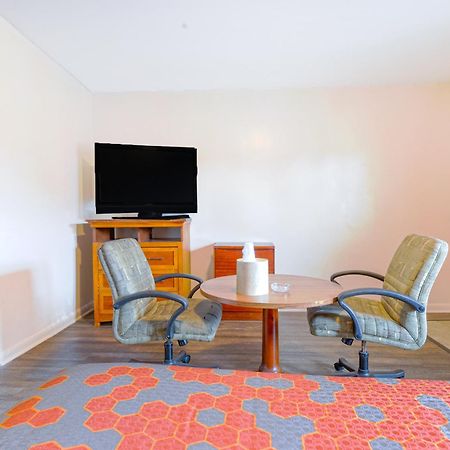 Manor Motel By Oyo Near Oak Brook Chicago Westchester Hillside Exteriör bild